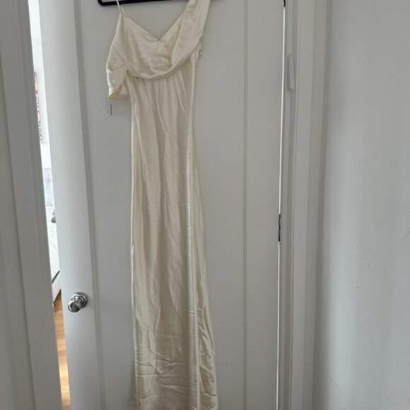 NWT Reformation Ronda Silk Maxi Dress Sz 6 Ivory One Shoulder Asymmetrical Neck - Picture 10 of 11